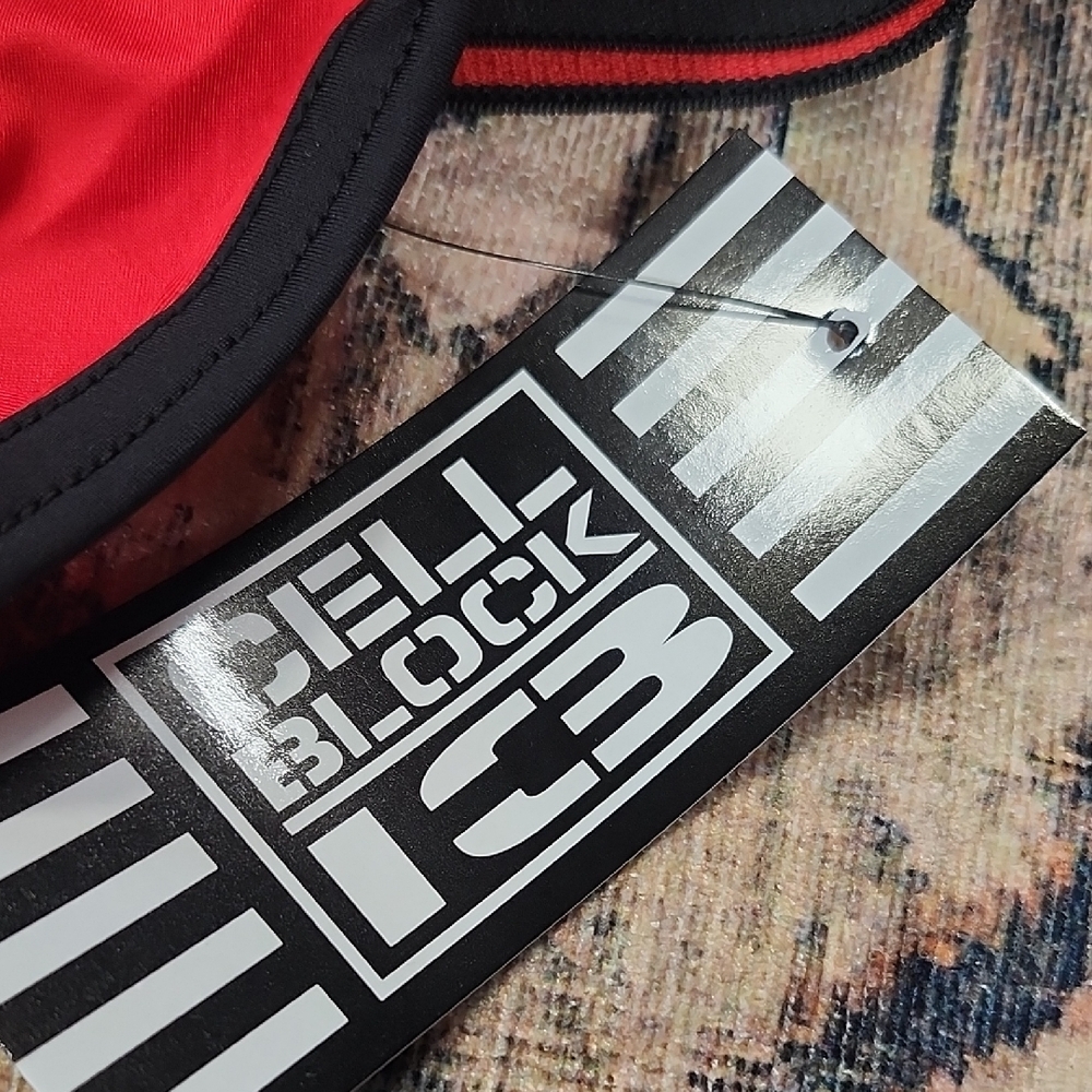 Cbu212 Cellblock13 Cyclone Thong Red and Black - Picture 2 of 5